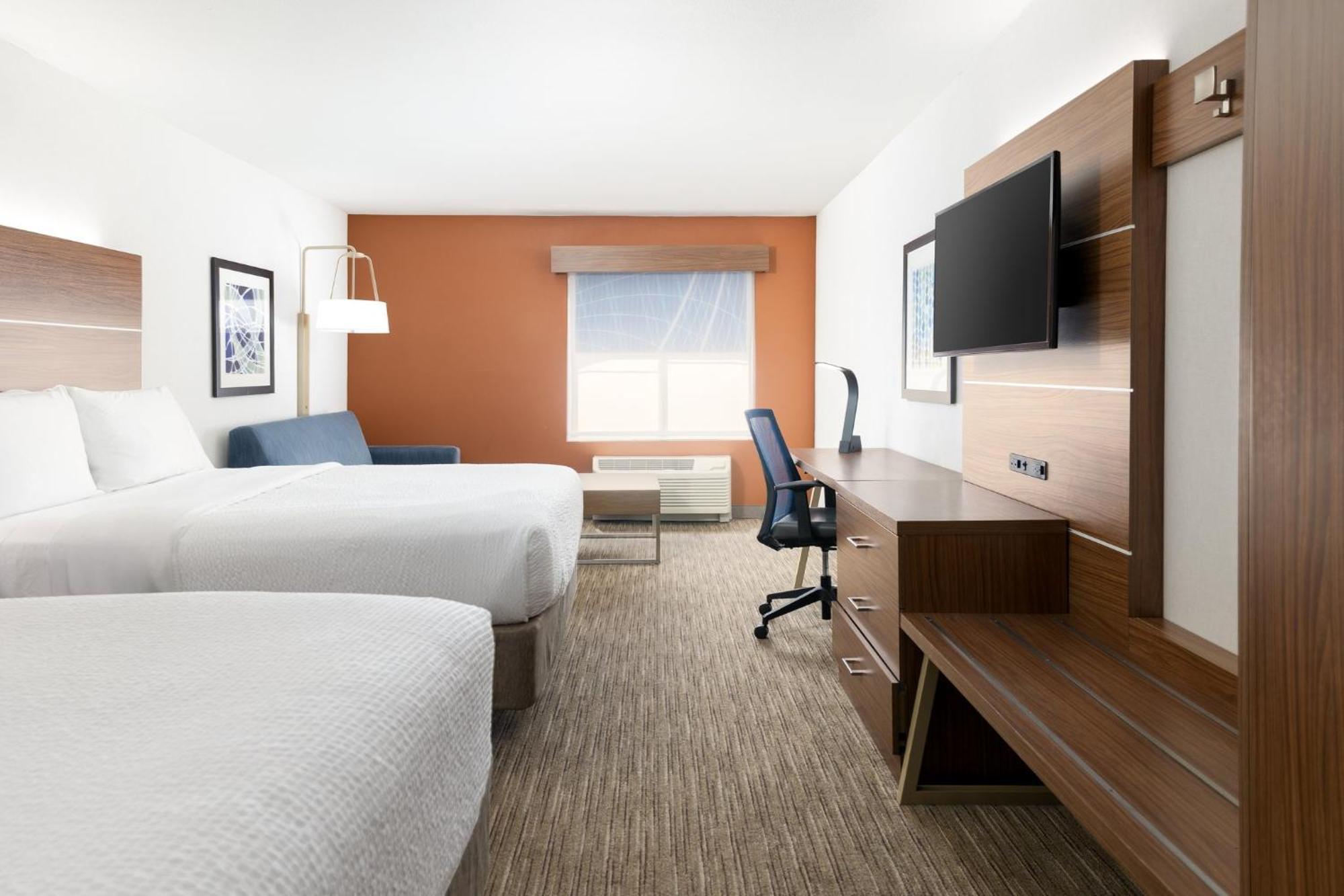 Suite with Two Queen Beds